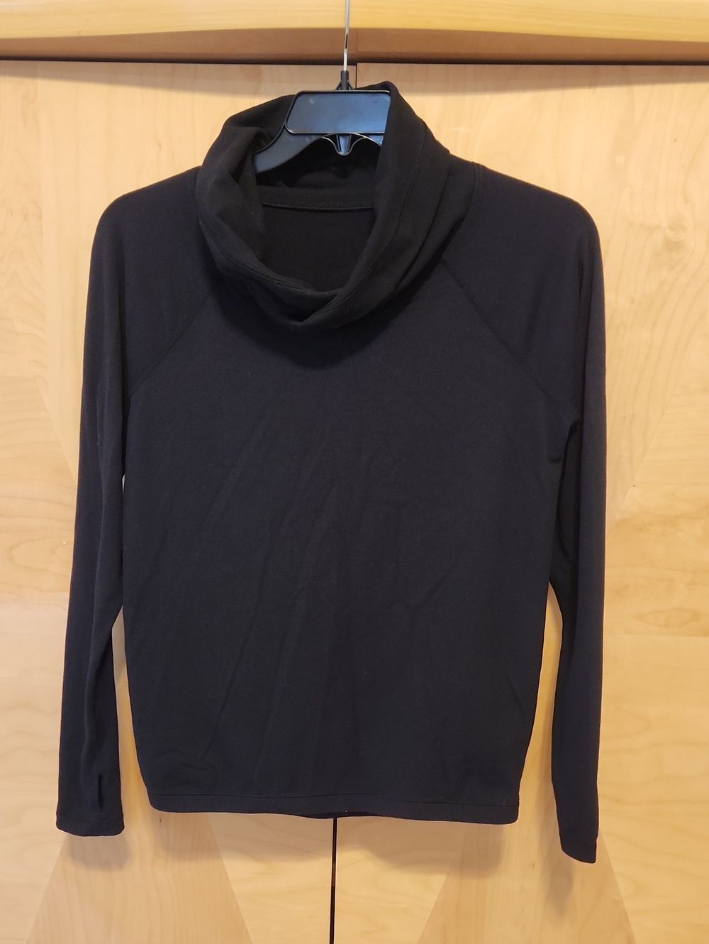 Women's Lululemon Healthy Heart Pullover Black Size Medium